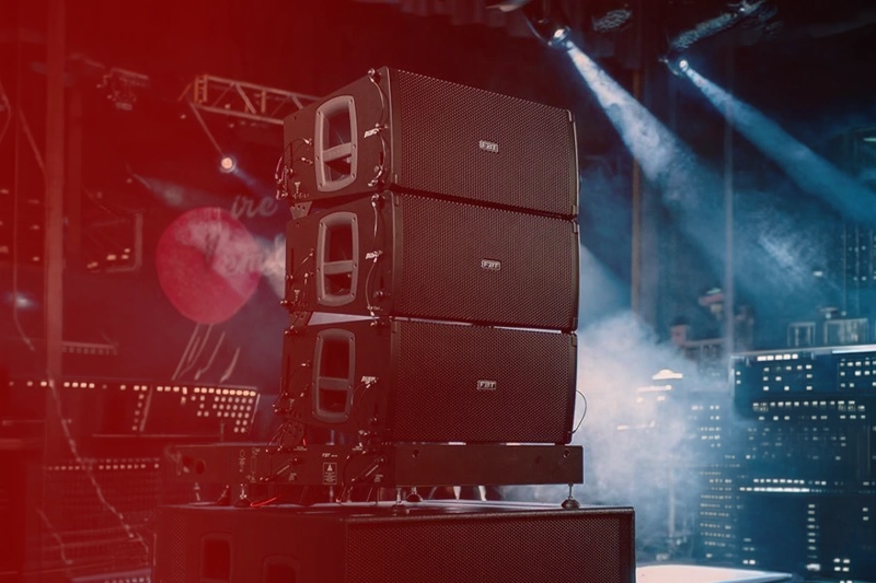 Professional event sound speakers